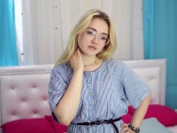 GrettaEvelina's Offline Chat Room