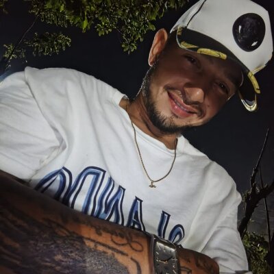 Ryan_sog Live Cam on StripChat