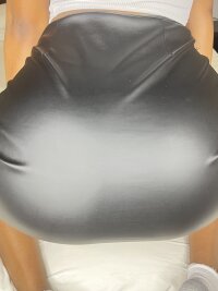 SexyBea86's Offline XXX Chat