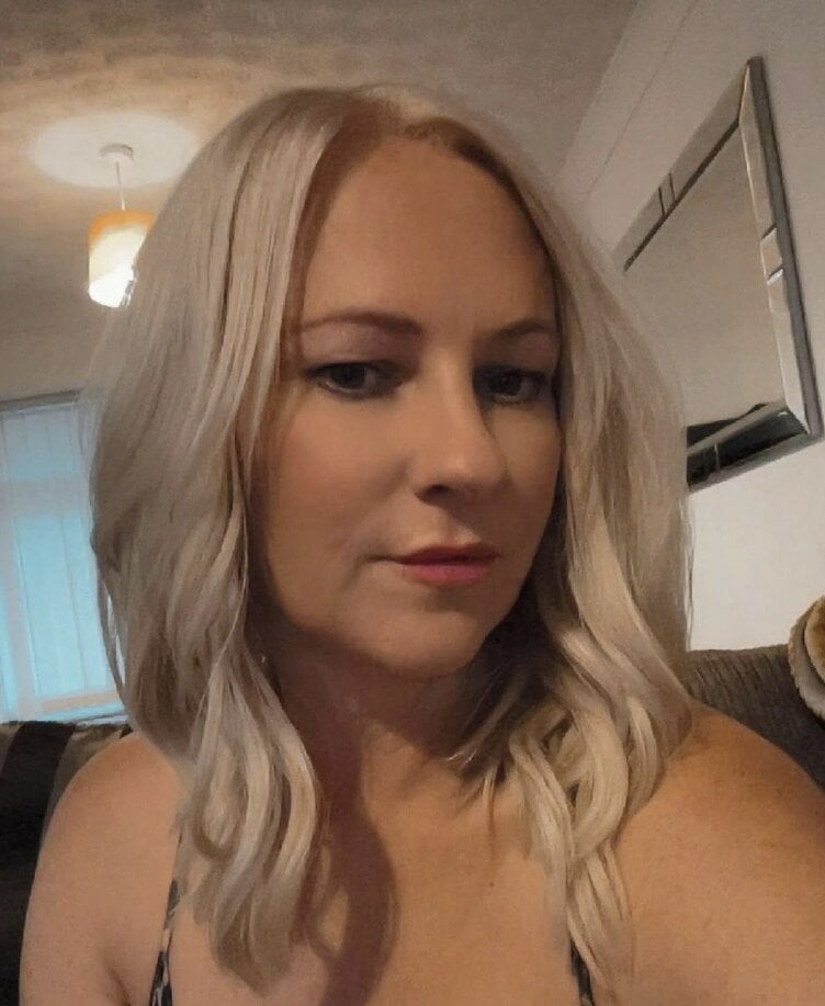 Cherry_Vogue profile