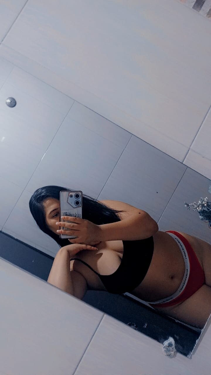 Alii_cooper