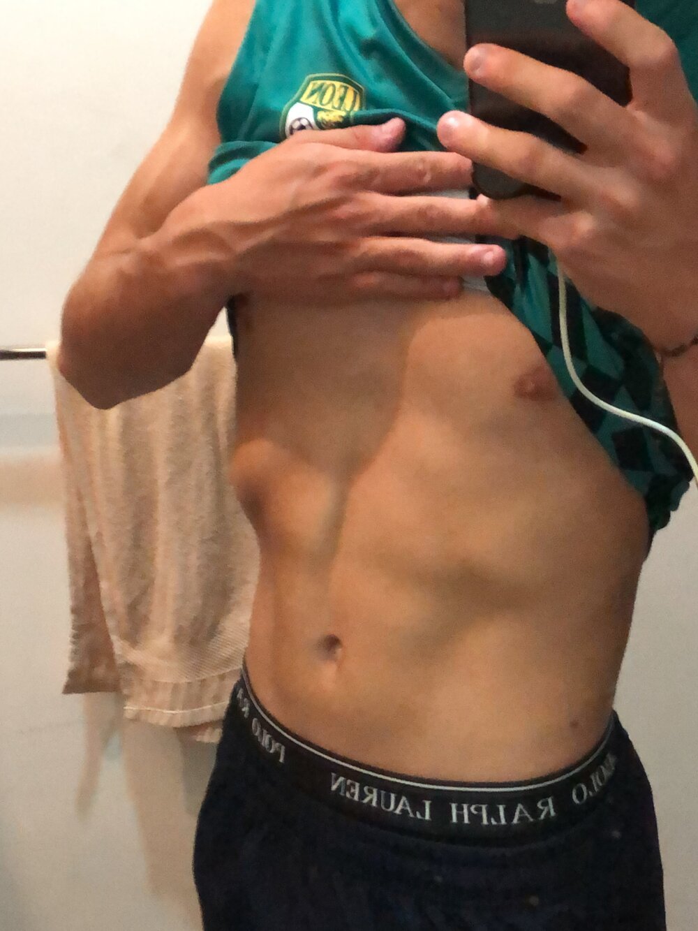albertoruiz086 from stripchat