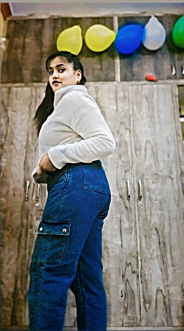 cute_sexy_pihu