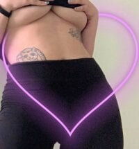 LisaCase's Live Sex Cam Show