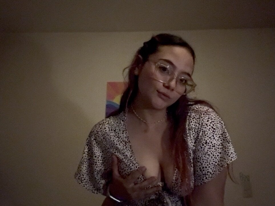 pornos.live red_lola_ livesex profile in spanish cams
