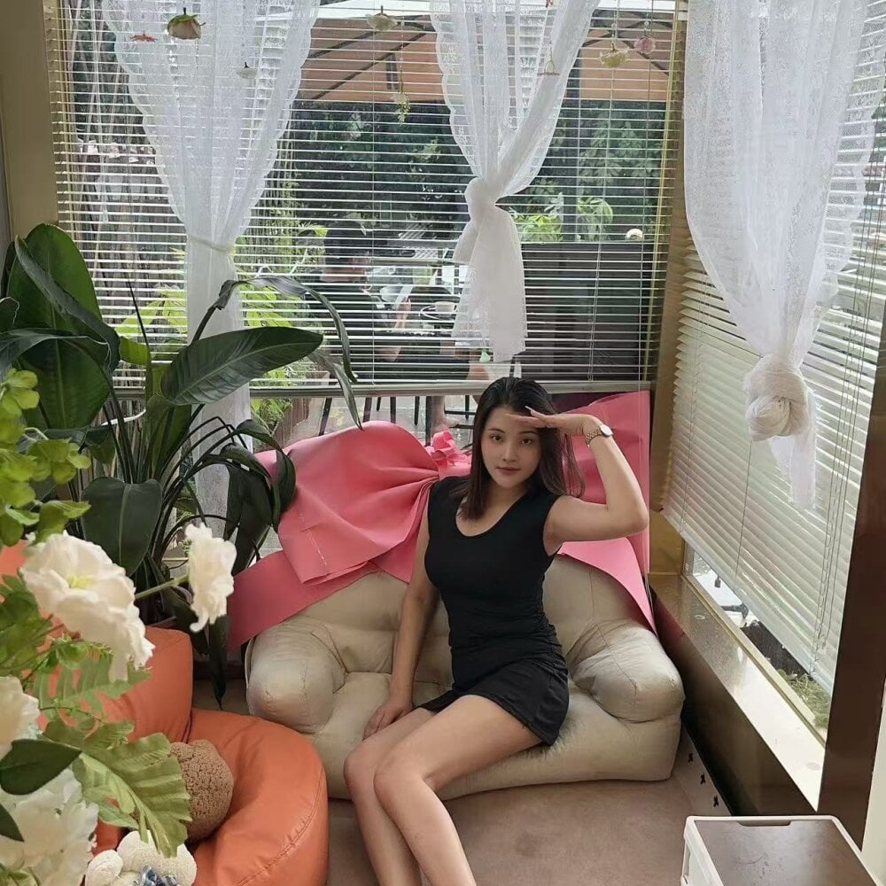 onaircams.com marora-mina livesex profile in chinese cams