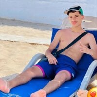 adem63636's webcam live show