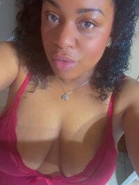 DesireDamsel's webcam live show