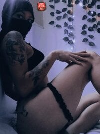 habiba_slim's Live Sex Cam Show