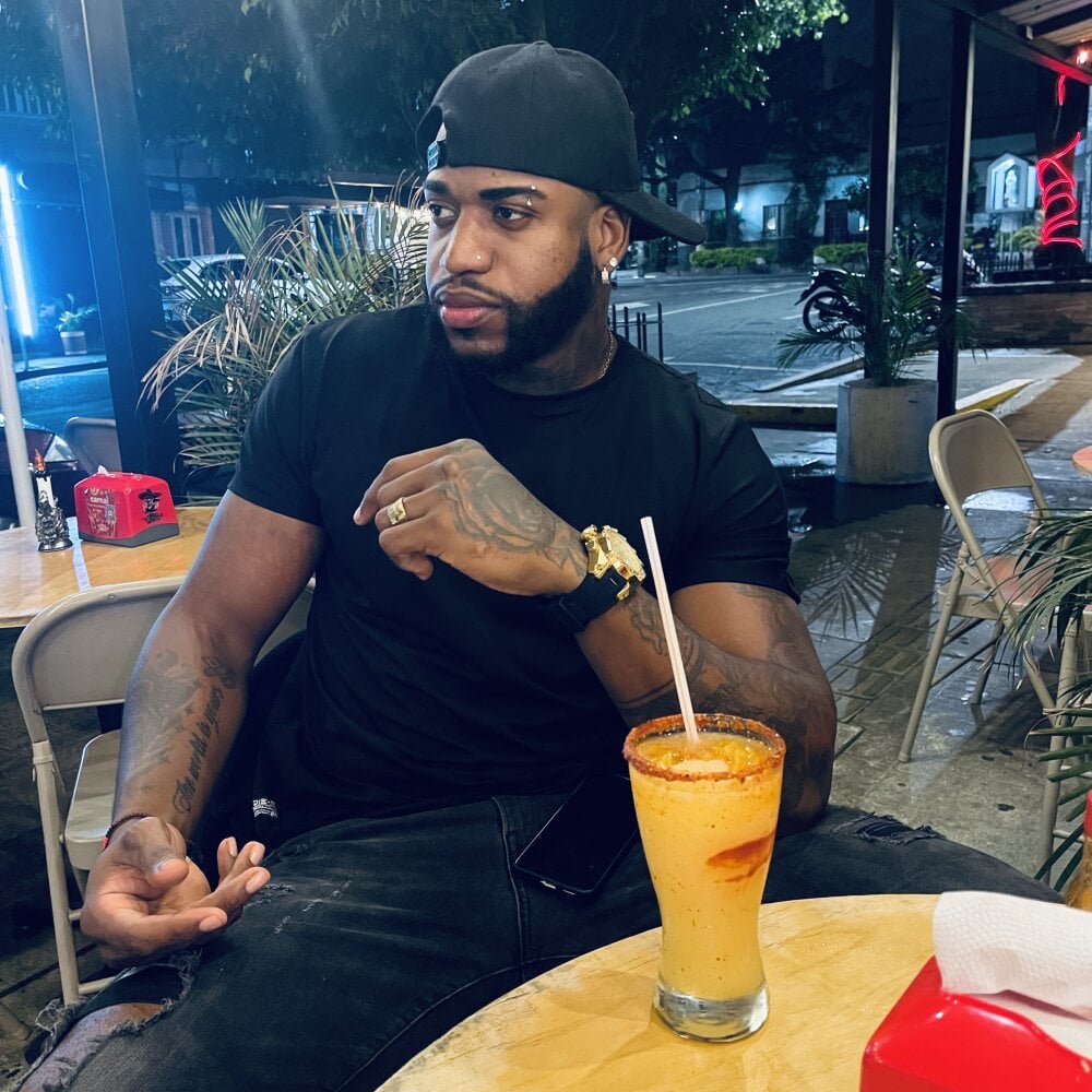 elbigmore from stripchat