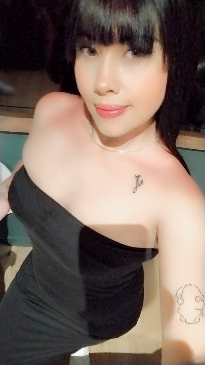 lily_bonnet