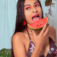 liia-torres' Offline Chat Room