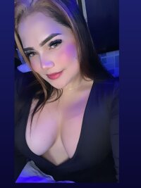 Mom-sax-v | Stripchat