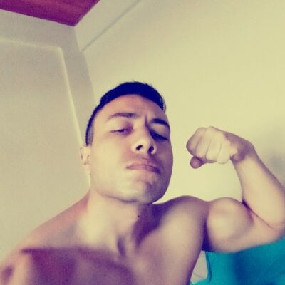 Napolitano22cm Male Orgasm Cam Nude