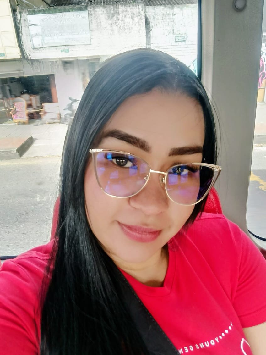 Rihana_lee