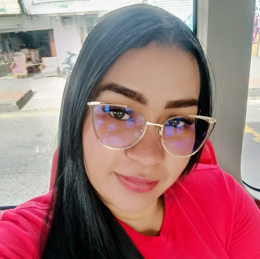 Rihana_lee