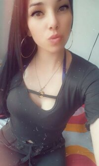 penelope_brian's Offline Chat Room