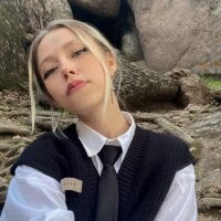 LornaConner's Offline Chat Room