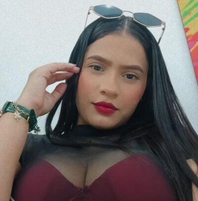 Kimberli_she Female New Nude Webcam