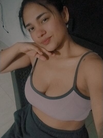 Lara_0124
