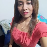 emilyy_cooperr_'s Offline XXX Chat