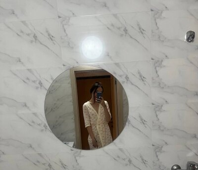 Kholant 📕 online naked chat