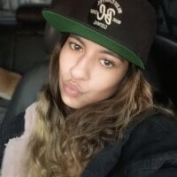 FantasyValentine69's Offline Chat Room