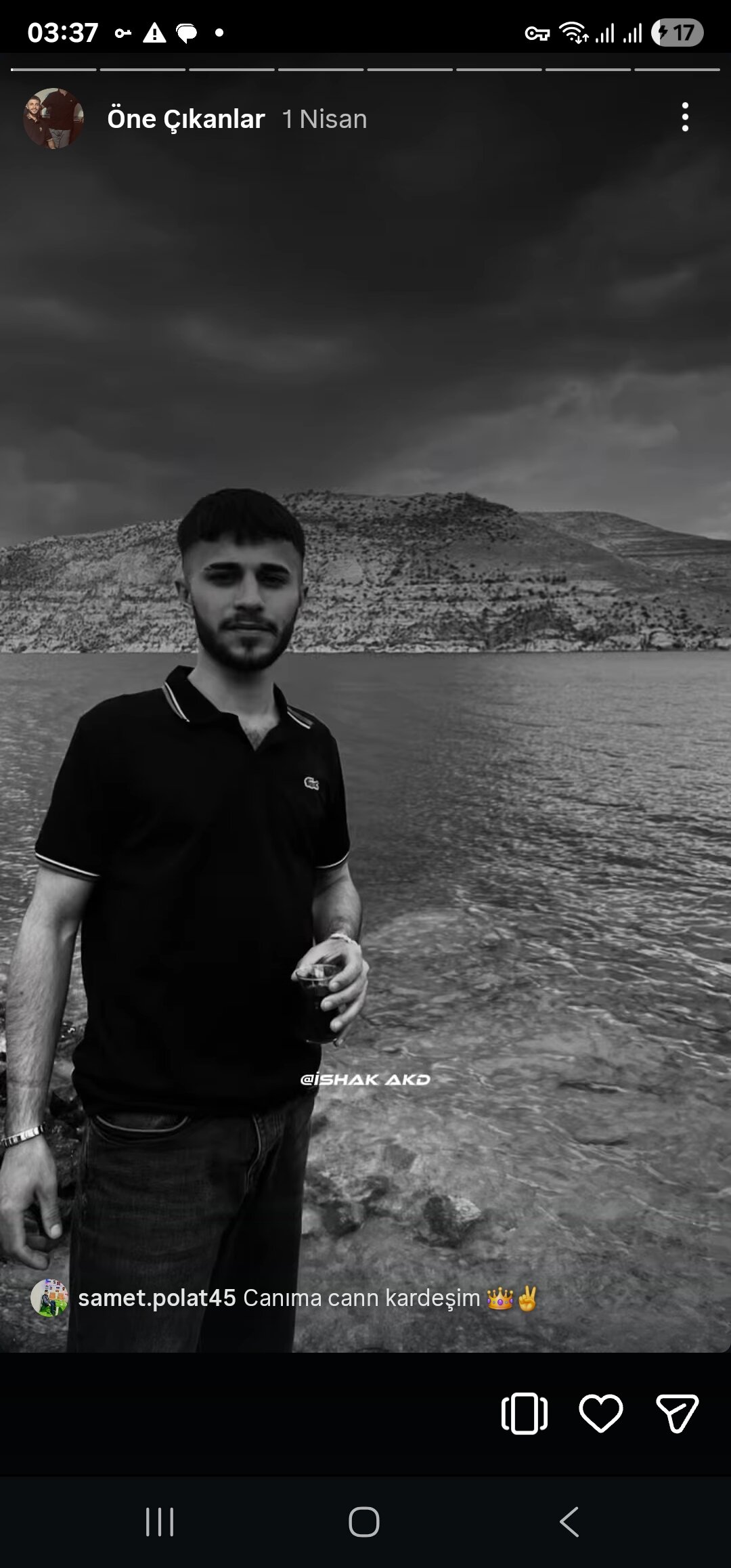 01KrAl0