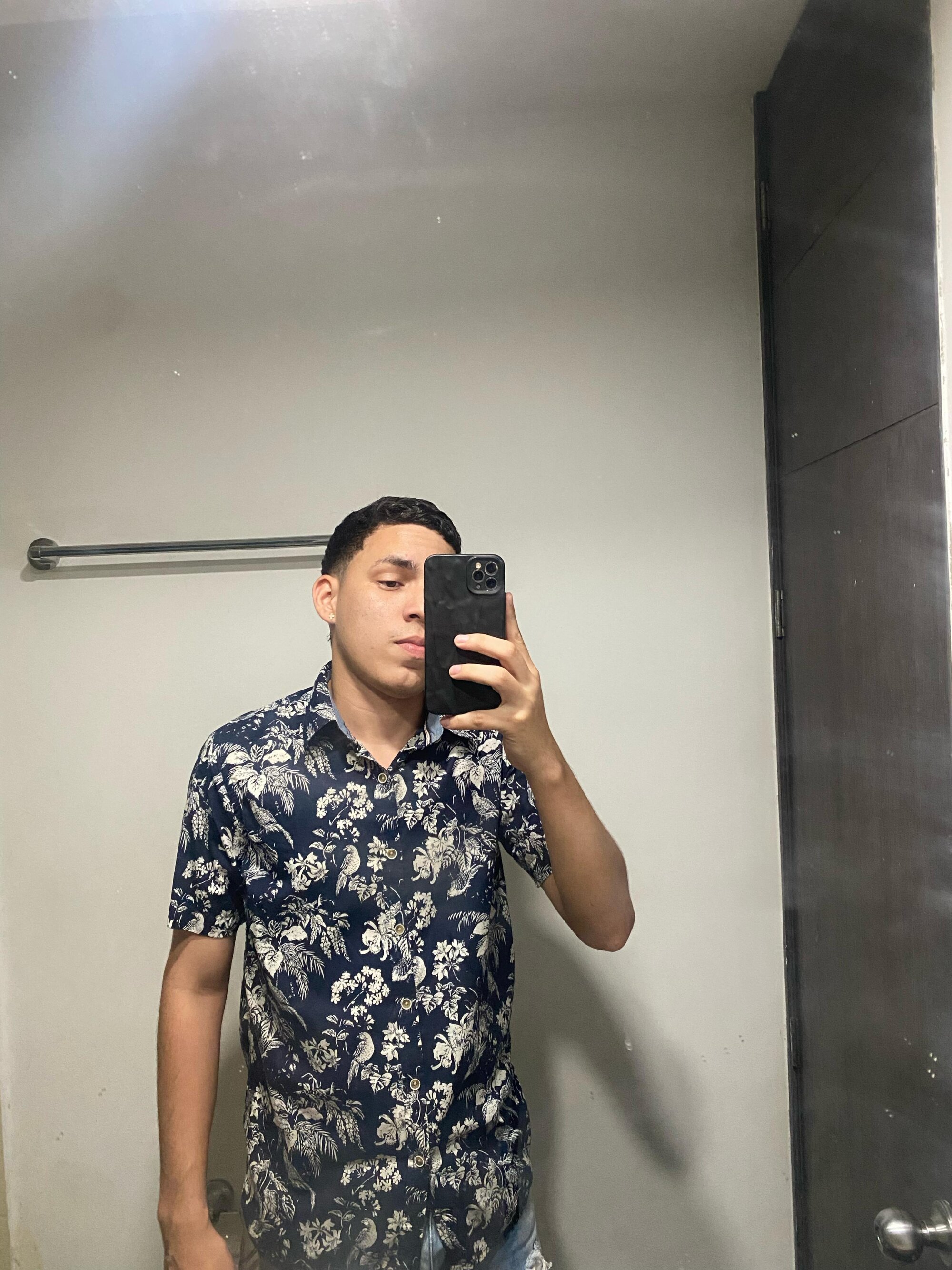 Erick-90 live webcam