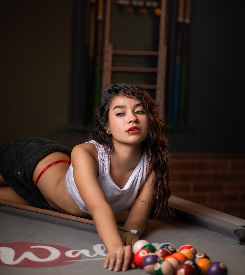 Karma_wallen Chat XXX offline