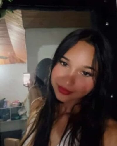 Keyli00 Couple Cumshot Live Cam Nude