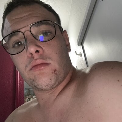 Dadafla34 Male Brunette Chat Cam