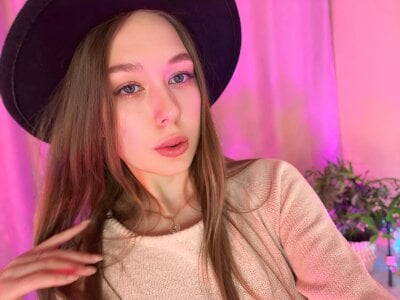 CamillaHartman - Stripchat Teen Cam2cam Eroticdance Girl 