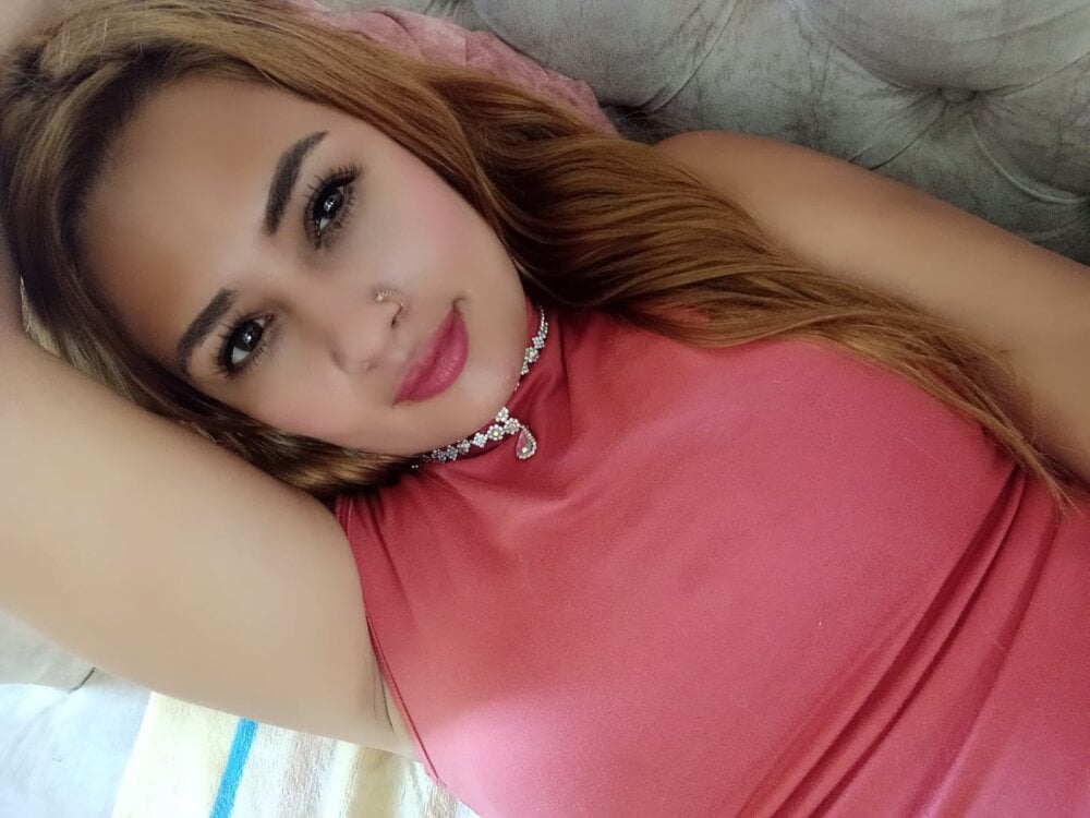 lorenitahot22 profile