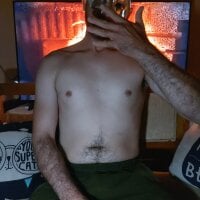 Tuchamitoarabe's Offline Chat Room