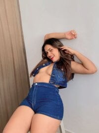 MichelleDavis' Offline Chat Room