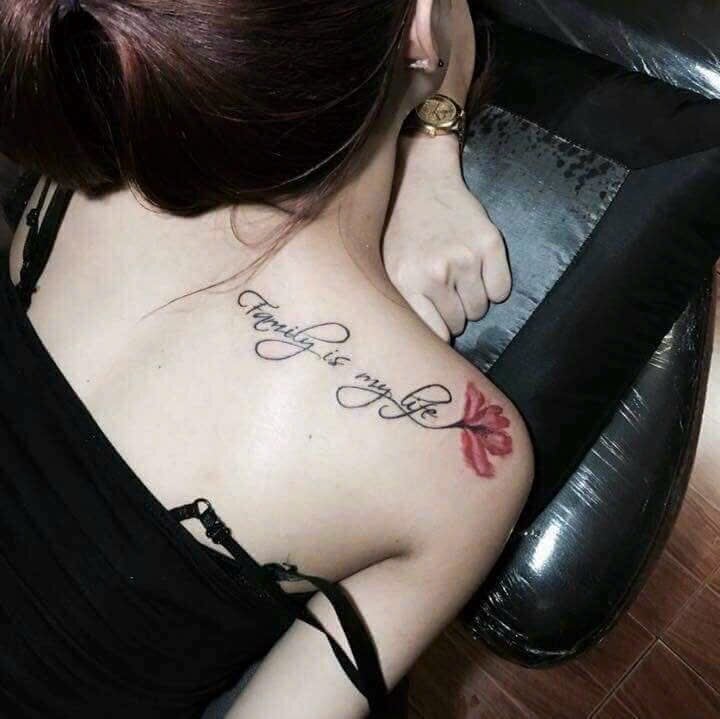 Caroline-babe's Offline XXX Chat