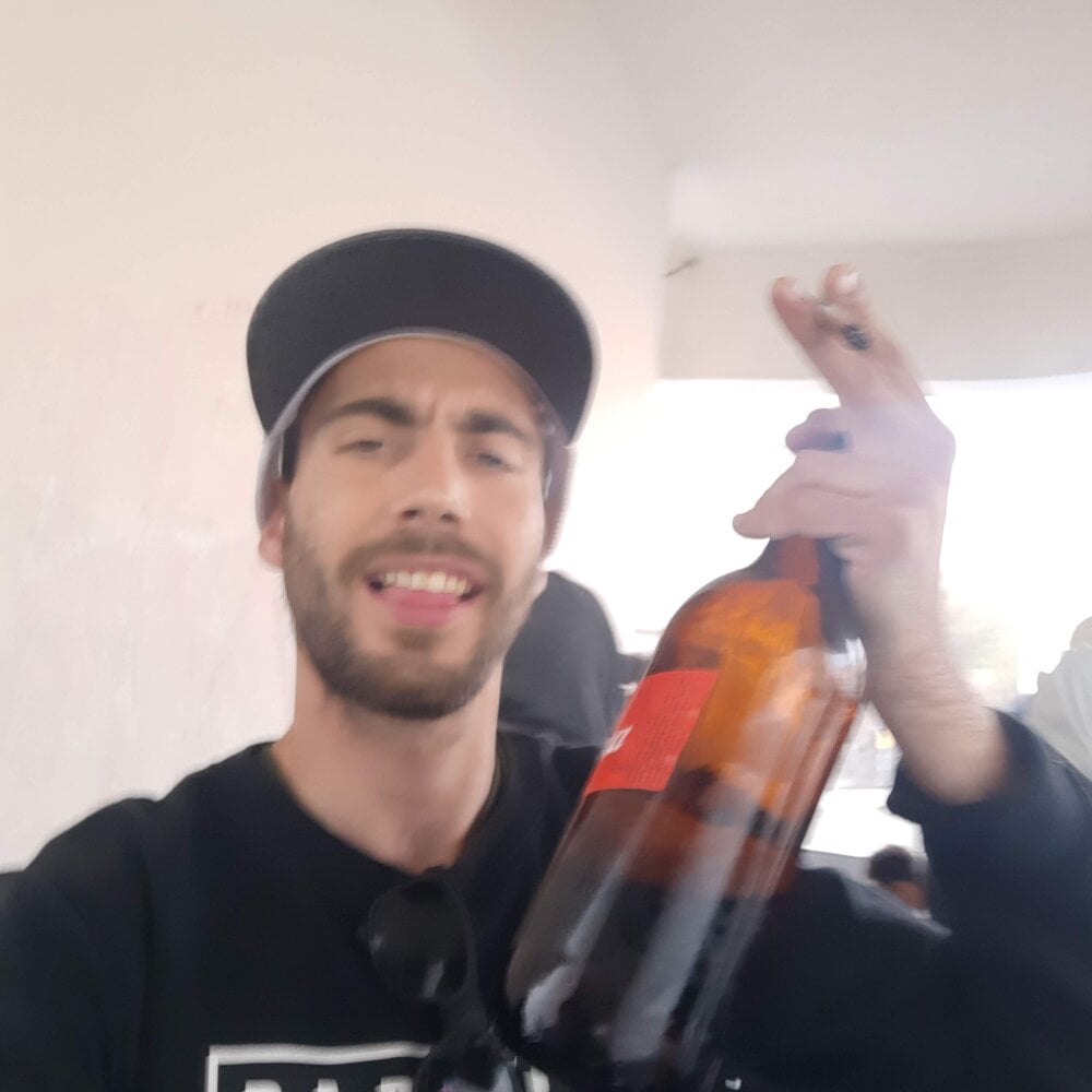 locuritasiempre's Offline XXX Chat