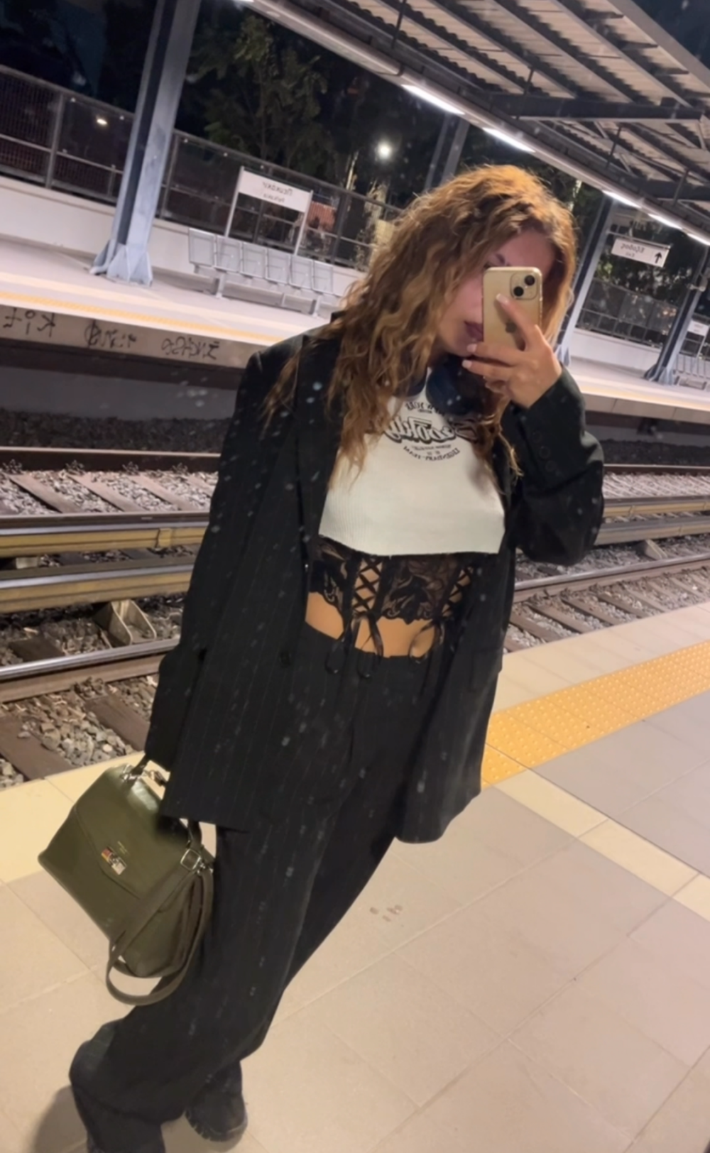 sexy_bulgarian_woman from stripchat