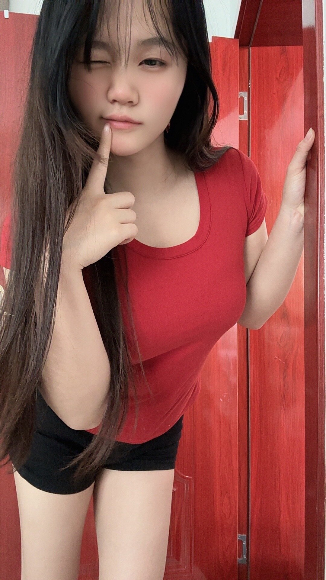 xiaoyiyi-853
