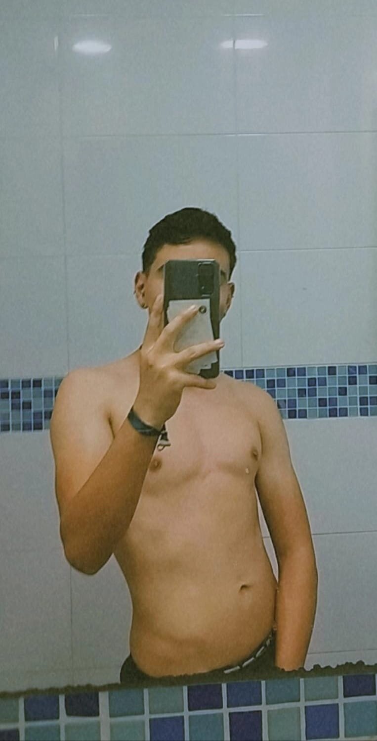 chris_cruzz