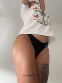 Loreleini's Offline XXX Chat