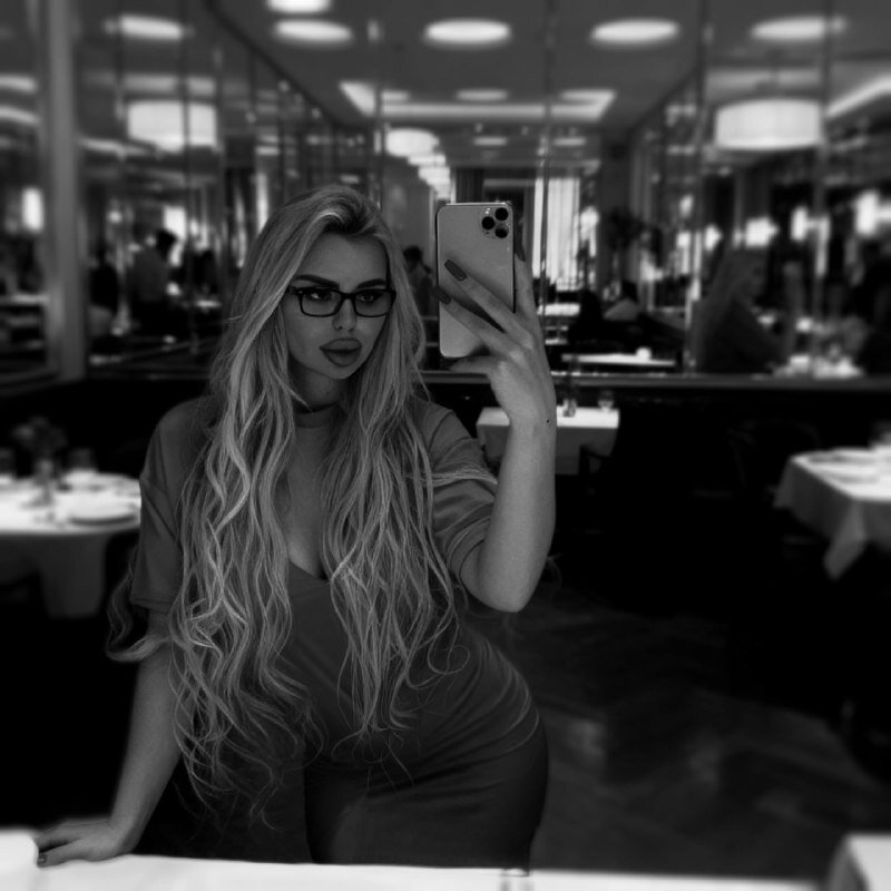 TiffanyDream live webcam