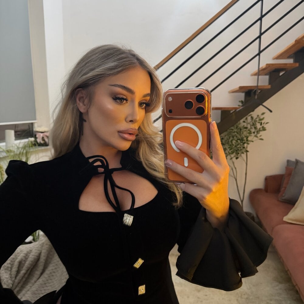 addasweet23 Offline XXX-Chat