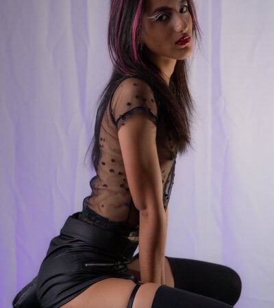 izanamii1 from stripchat