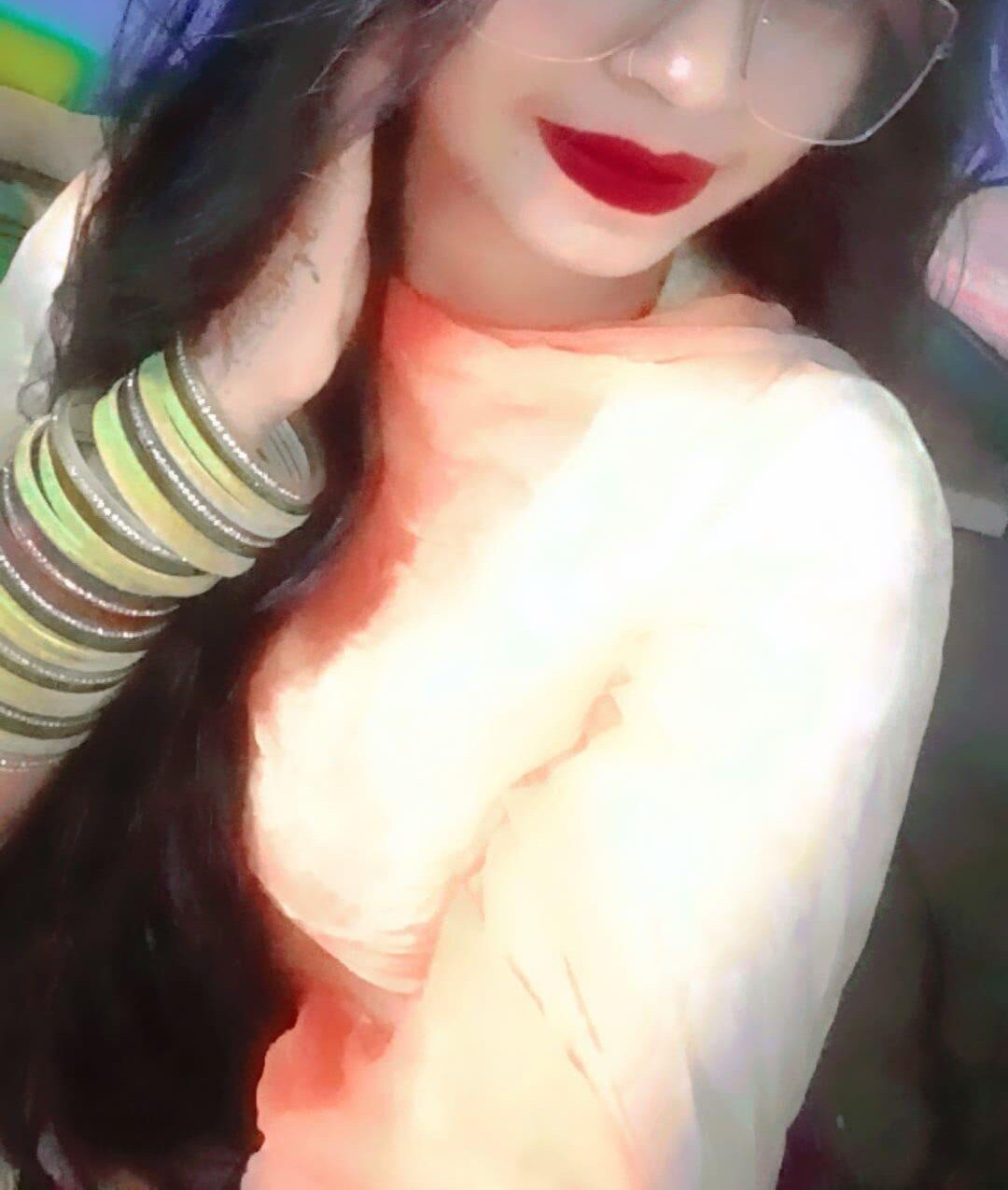 Hoty_pihu
