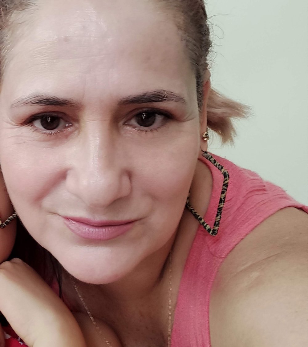 Samantha69Milf's Offline Chat Room