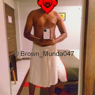 free cam Brown Munda047