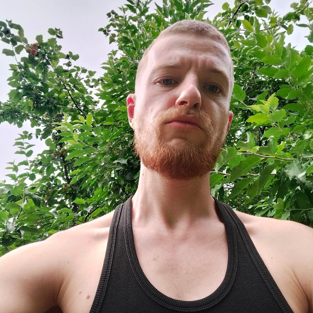 flowerhaze from stripchat