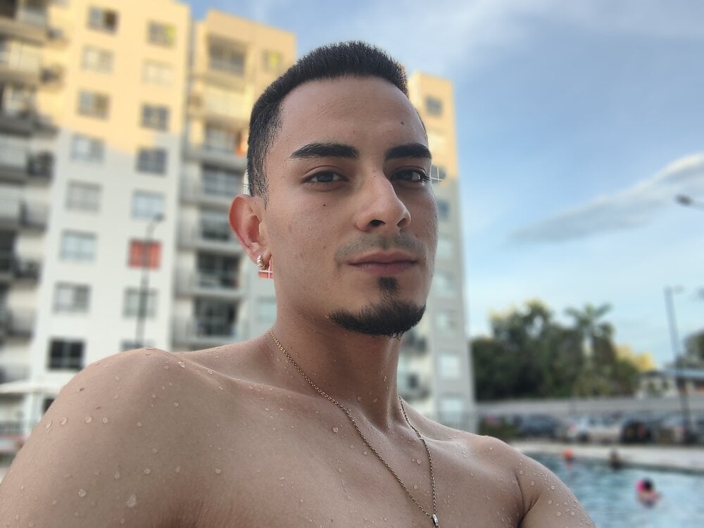 Exlifer offline XXX-chat